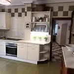 La Botica Del Lobo