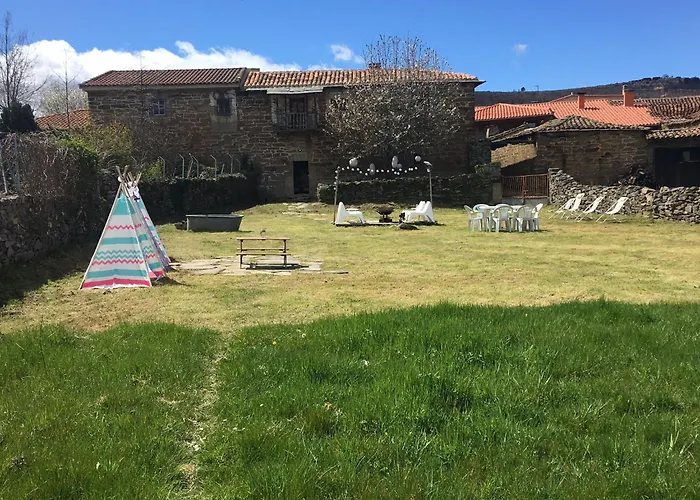 La Botica Del Lobo * Villardeciervos