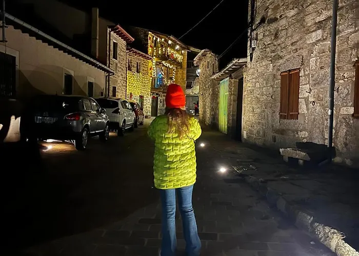 La Botica Del Lobo * Villardeciervos